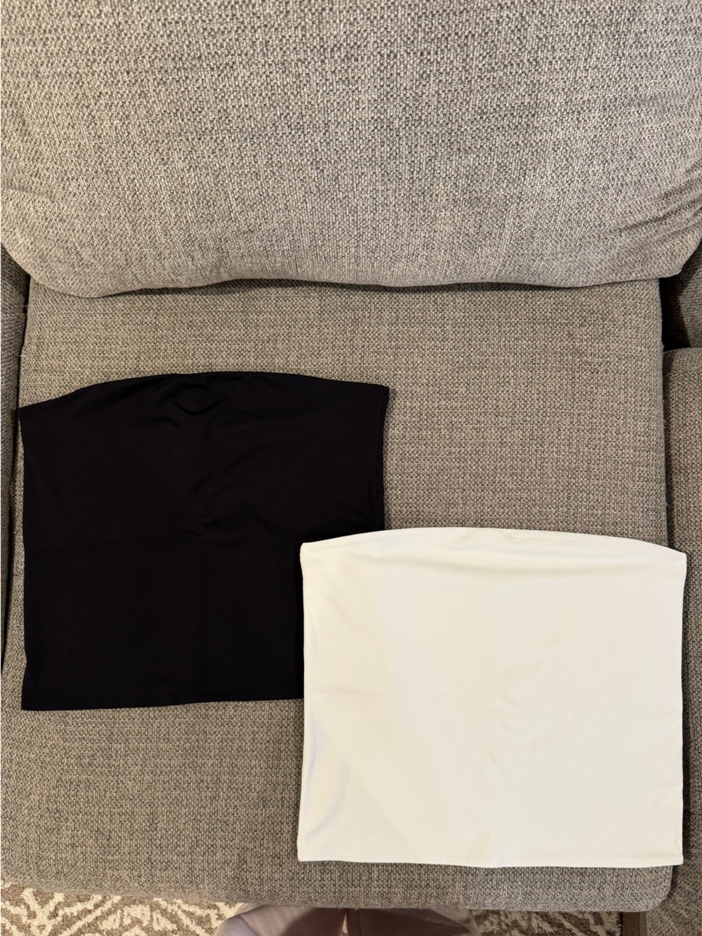 Aritzia Babaton Contour Tube Top